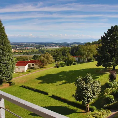 Panoramasuite 81 - See- Und Bergblick Sowie Beheizter Indoor-pool *