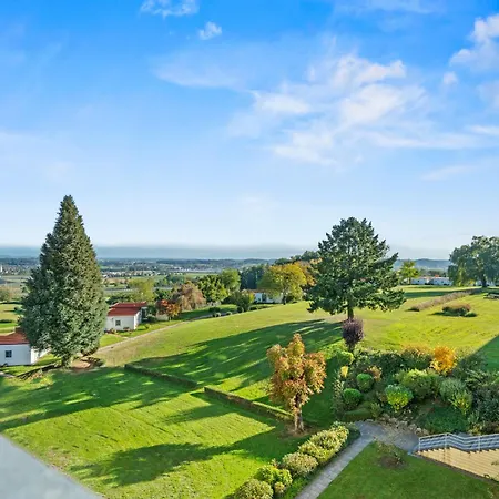 Panoramasuite 81 - See- Und Bergblick Sowie Beheizter Indoor-pool Apartman